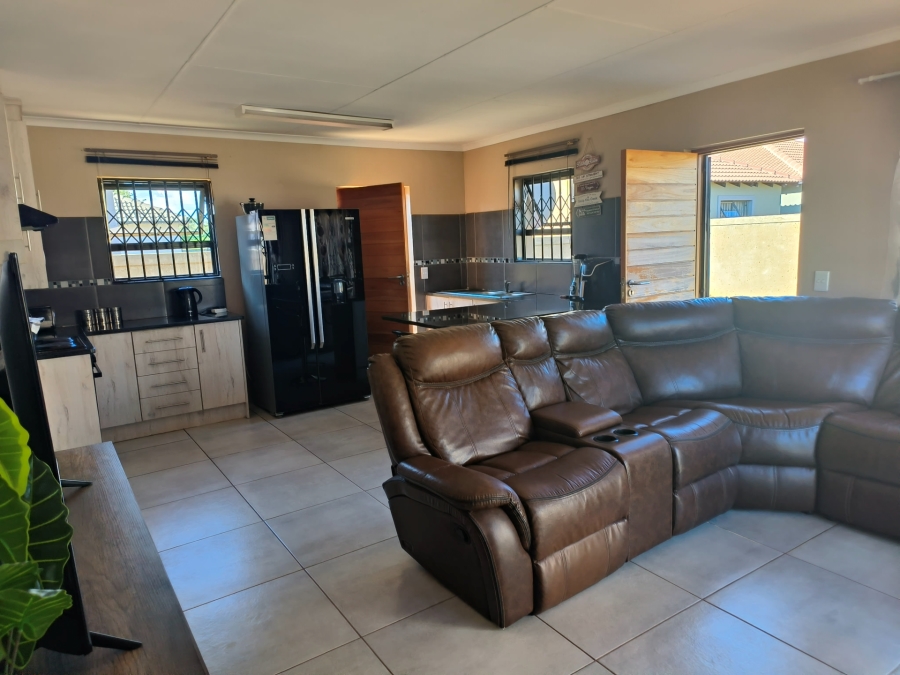3 Bedroom Property for Sale in Ellaton North West